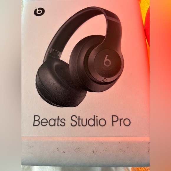 “New Sealed In The Box”
Beats Studio Pro - Wireless Bluetooth Headphones - Black - Picture 8 of 14